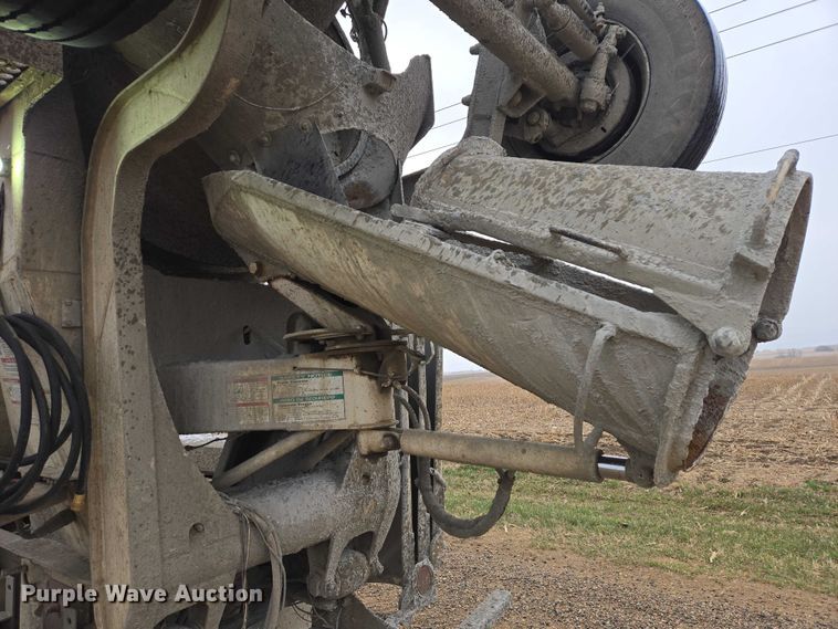 image for item EB1387 2004 Mack Granite CV713 ready mix truck