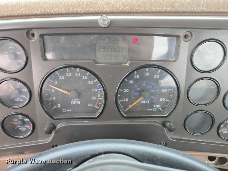 image for item EB1387 2004 Mack Granite CV713 ready mix truck