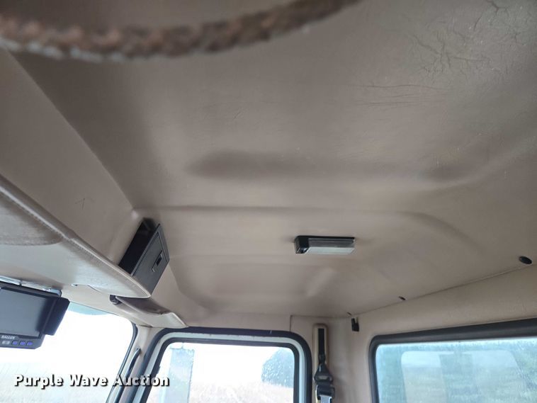 image for item EB1387 2004 Mack Granite CV713 ready mix truck