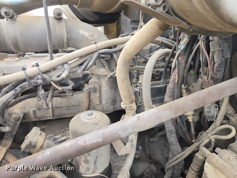 image for item EB1387 2004 Mack Granite CV713 ready mix truck