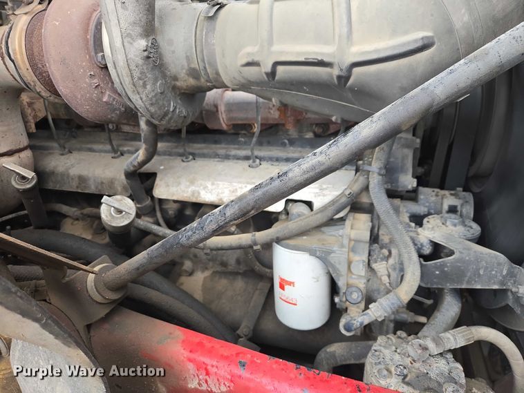 image for item EB1387 2004 Mack Granite CV713 ready mix truck