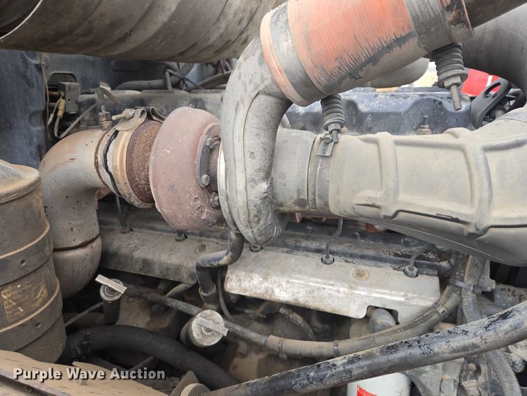 image for item EB1387 2004 Mack Granite CV713 ready mix truck