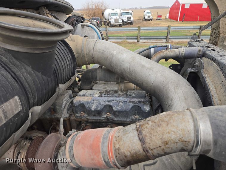 image for item EB1387 2004 Mack Granite CV713 ready mix truck