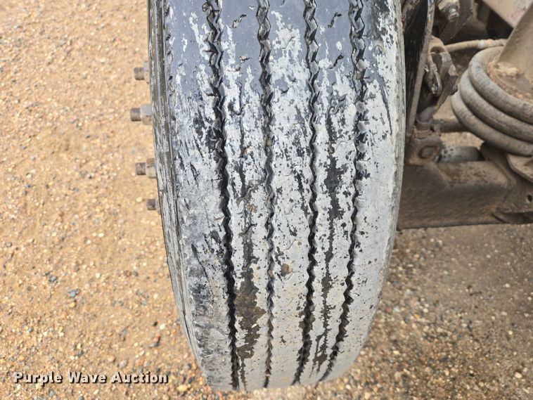 image for item EB1387 2004 Mack Granite CV713 ready mix truck