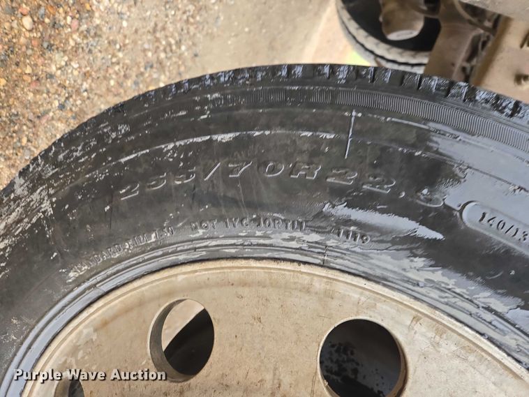 image for item EB1387 2004 Mack Granite CV713 ready mix truck