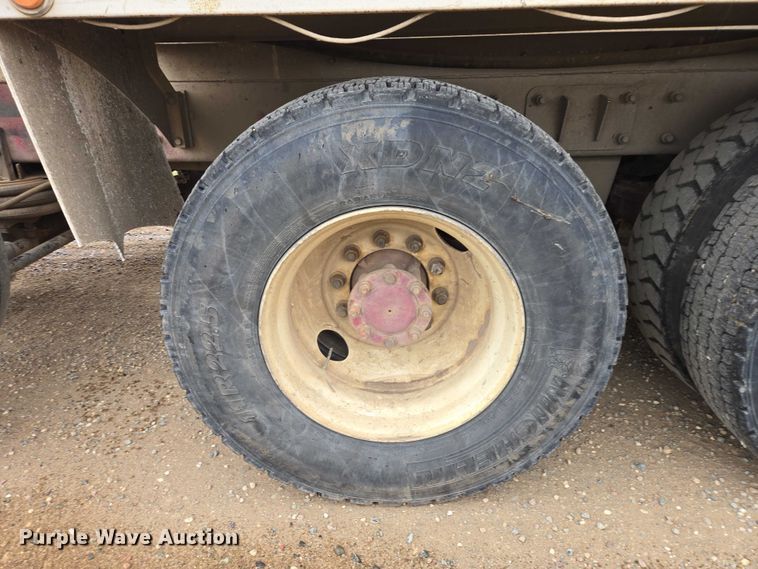 image for item EB1387 2004 Mack Granite CV713 ready mix truck