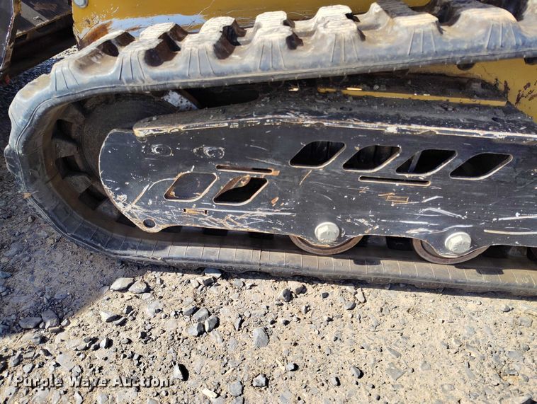 image for item EC8289 2019 Vermeer CTX100 compact utility loader