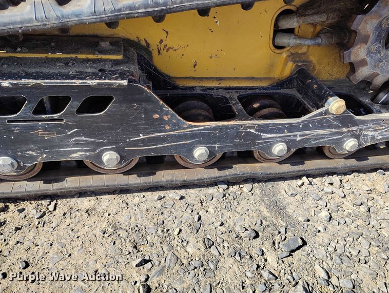 image for item EC8289 2019 Vermeer CTX100 compact utility loader