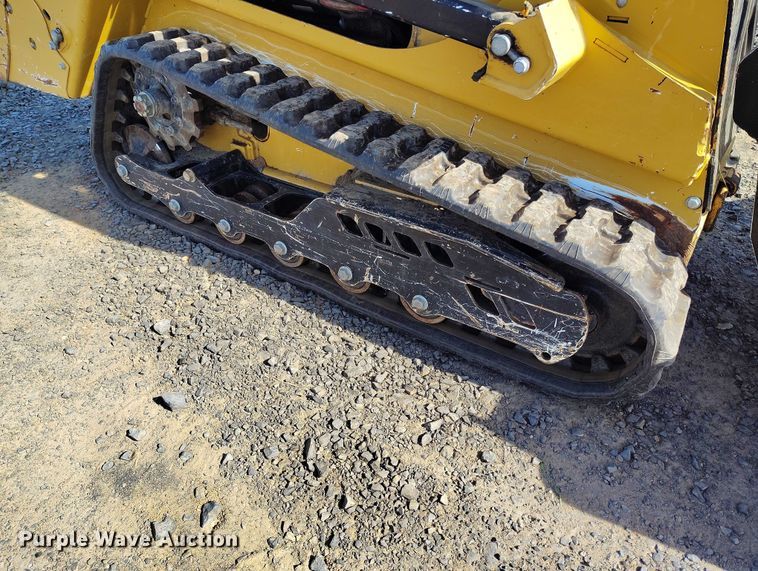 image for item EC8289 2019 Vermeer CTX100 compact utility loader