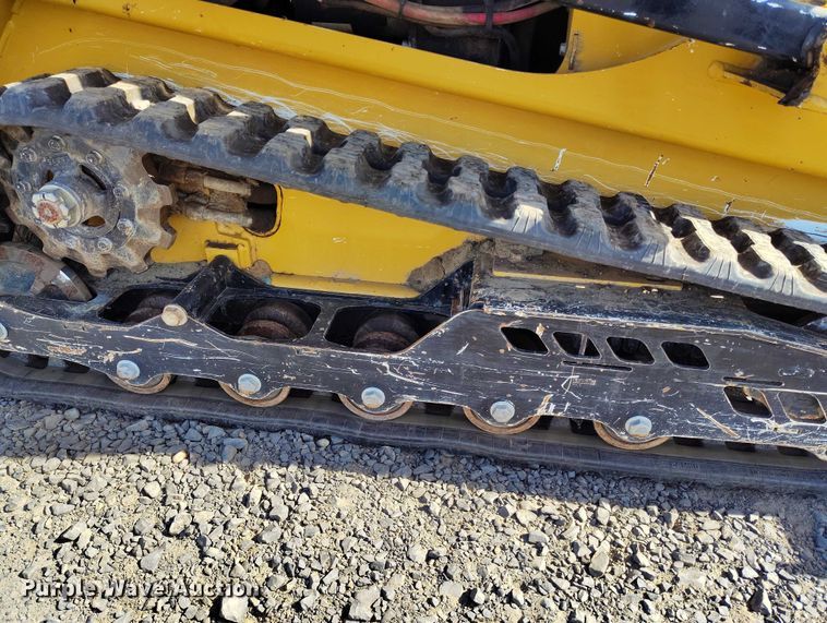 image for item EC8289 2019 Vermeer CTX100 compact utility loader