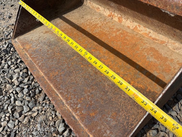 image for item EC8290 2017 Morbark Boxer 320 compact utility loader