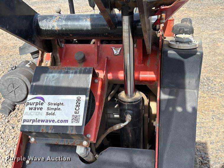 image for item EC8290 2017 Morbark Boxer 320 compact utility loader