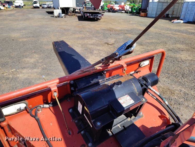 image for item EC8291 2018 Morbark Beever M15RX wood chipper