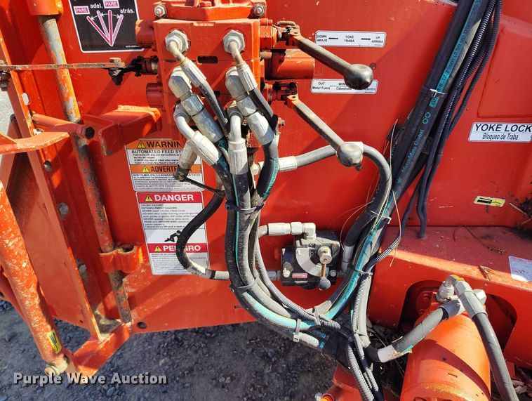 image for item EC8291 2018 Morbark Beever M15RX wood chipper