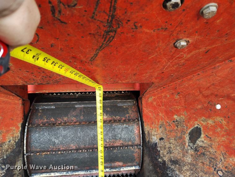 image for item EC8291 2018 Morbark Beever M15RX wood chipper