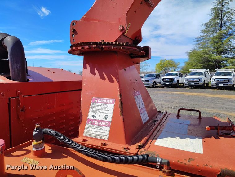 image for item EC8291 2018 Morbark Beever M15RX wood chipper