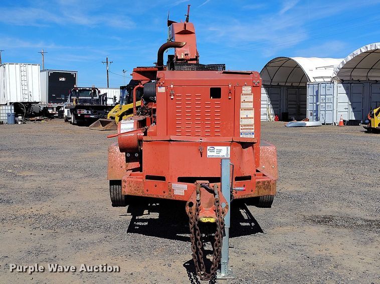 image for item EC8292 2017 Morbark Beever M15RX wood chipper