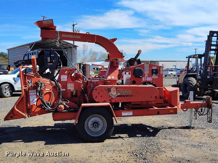 image for item EC8292 2017 Morbark Beever M15RX wood chipper