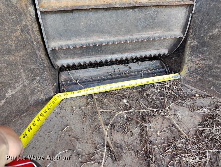 image for item EC8292 2017 Morbark Beever M15RX wood chipper