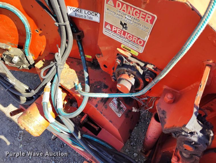 image for item EC8292 2017 Morbark Beever M15RX wood chipper