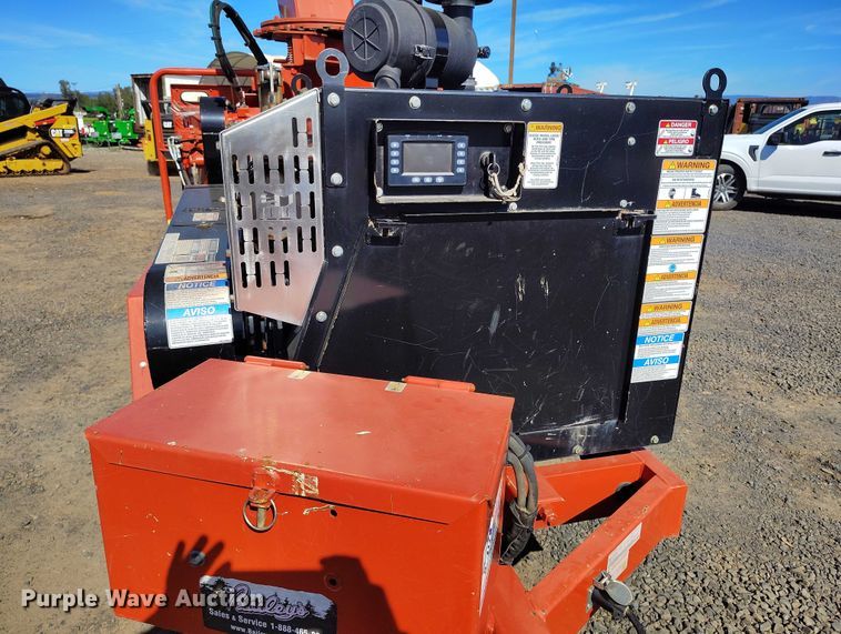 image for item EC8293 2020 Morbark Eeger Beever 1215 wood chipper