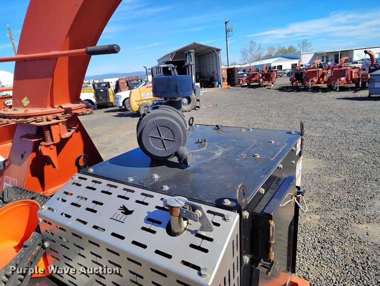 image for item EC8294 2020 Morbark Eeger Beever 1215 wood chipper