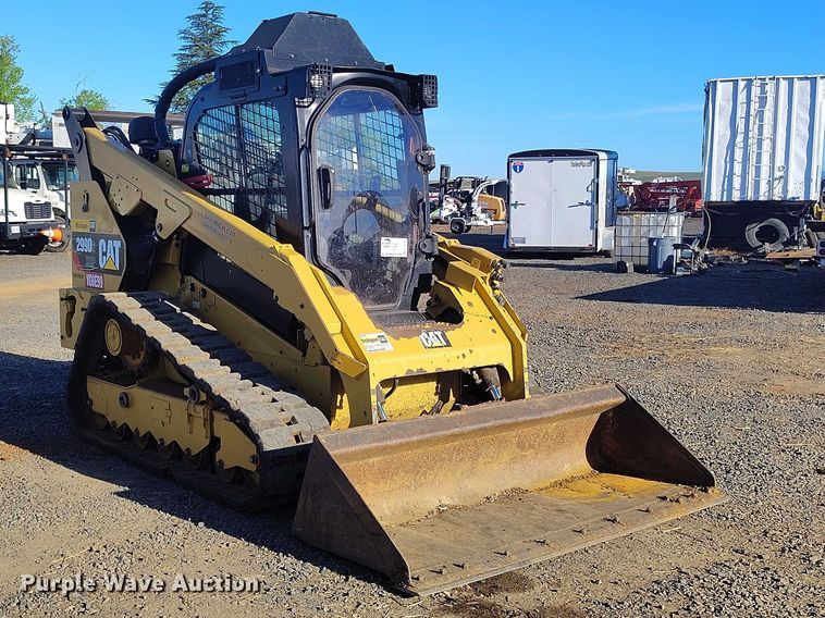image for item EC8295 2019 Caterpillar 299D2 XHP tracked skid steer loader