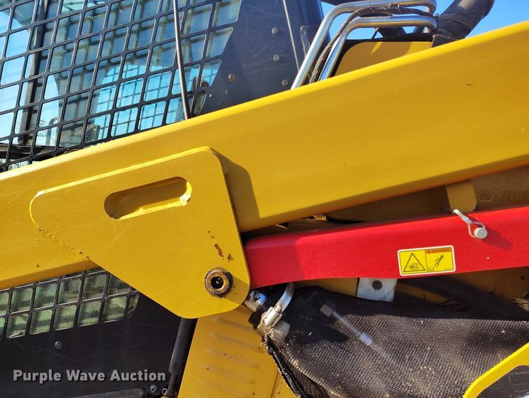 image for item EC8295 2019 Caterpillar 299D2 XHP tracked skid steer loader