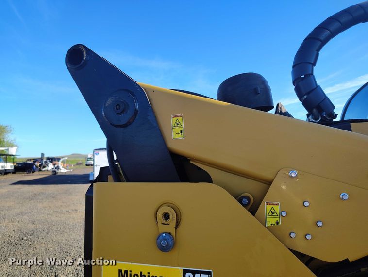 image for item EC8295 2019 Caterpillar 299D2 XHP tracked skid steer loader