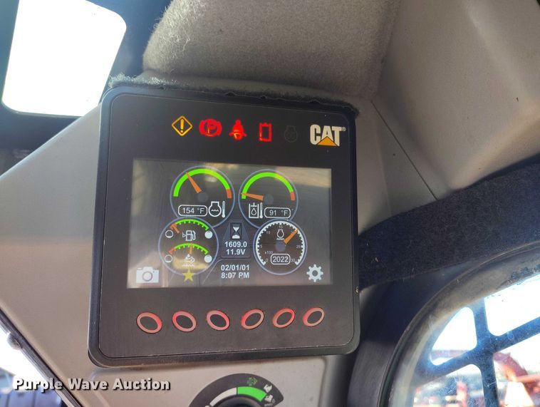 image for item EC8295 2019 Caterpillar 299D2 XHP tracked skid steer loader