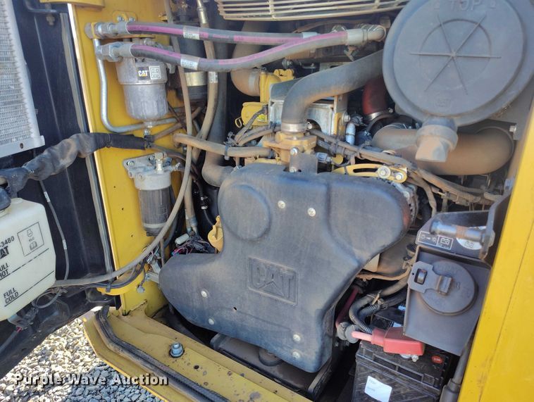 image for item EC8295 2019 Caterpillar 299D2 XHP tracked skid steer loader