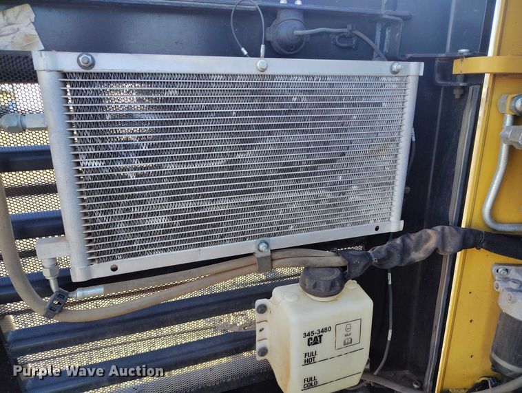 image for item EC8295 2019 Caterpillar 299D2 XHP tracked skid steer loader