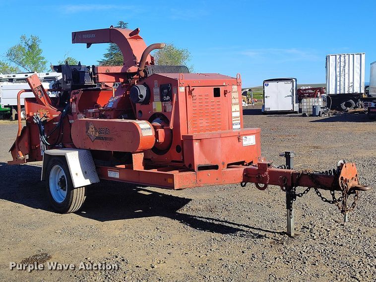 image for item EC8296 2017 Morbark Beever M15RX wood chipper
