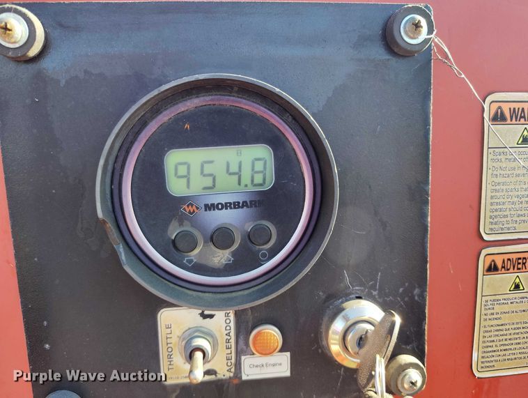 image for item EC8296 2017 Morbark Beever M15RX wood chipper