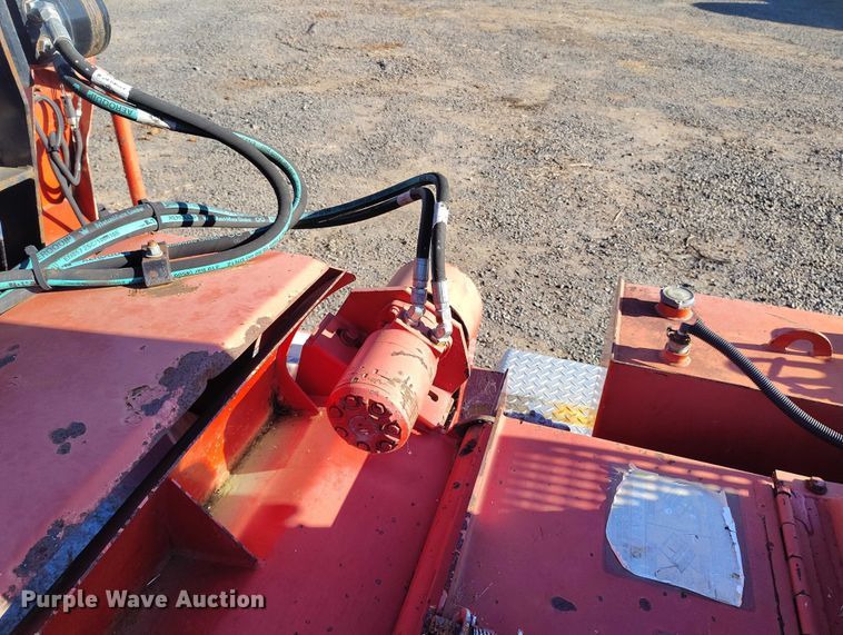 image for item EC8296 2017 Morbark Beever M15RX wood chipper