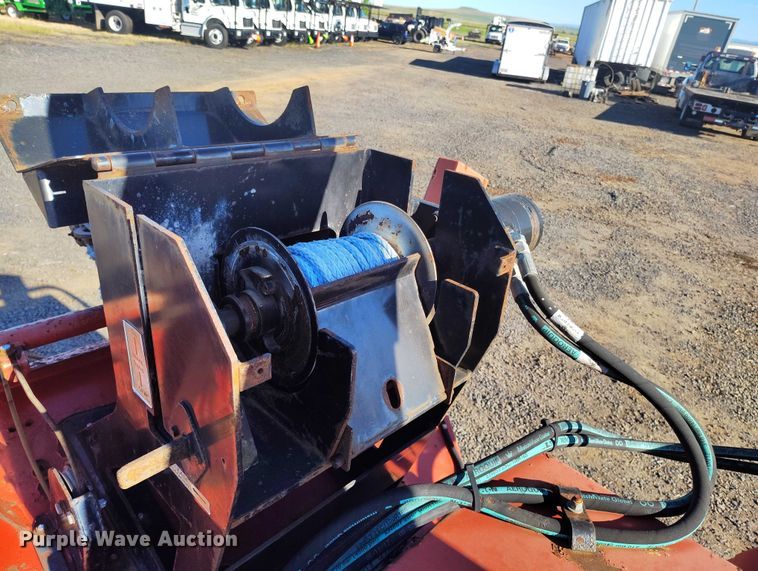 image for item EC8296 2017 Morbark Beever M15RX wood chipper