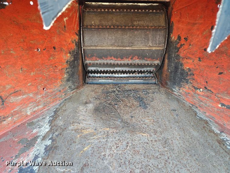 image for item EC8296 2017 Morbark Beever M15RX wood chipper