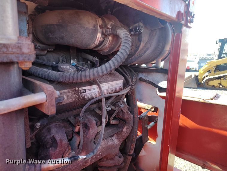 image for item EC8296 2017 Morbark Beever M15RX wood chipper