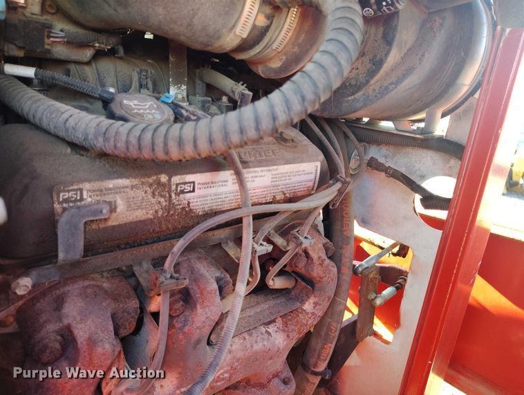 image for item EC8296 2017 Morbark Beever M15RX wood chipper