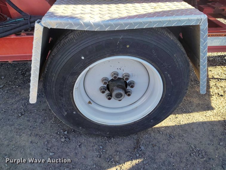 image for item EC8296 2017 Morbark Beever M15RX wood chipper