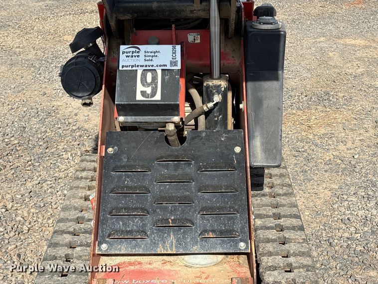 image for item EC8298 2017 MorBark Boxer 320 compact utility loader