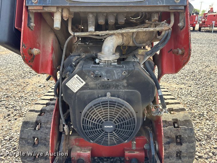 image for item EC8298 2017 MorBark Boxer 320 compact utility loader