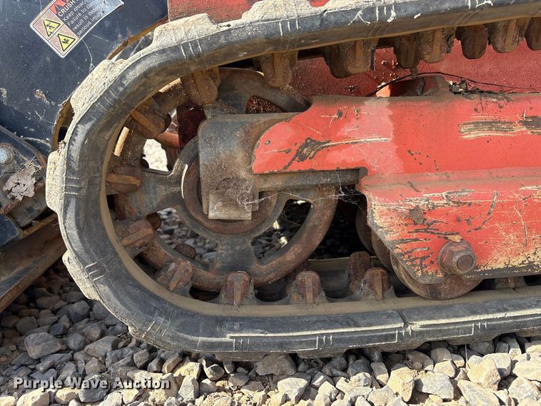 image for item EC8298 2017 MorBark Boxer 320 compact utility loader