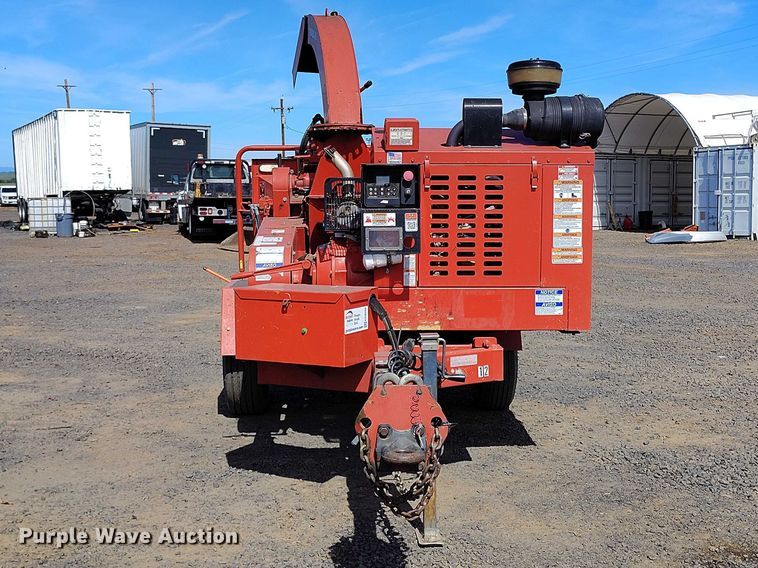 image for item EC8299 2018 Morbark Beever M12RX wood chipper