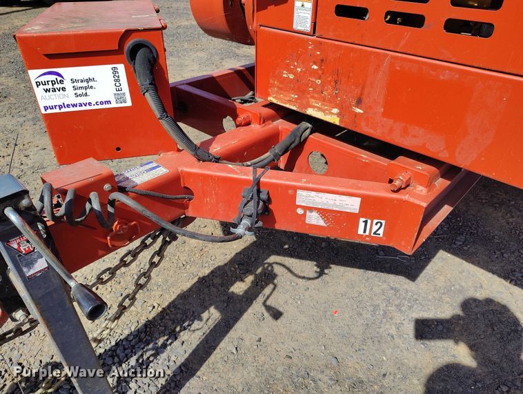 image for item EC8299 2018 Morbark Beever M12RX wood chipper