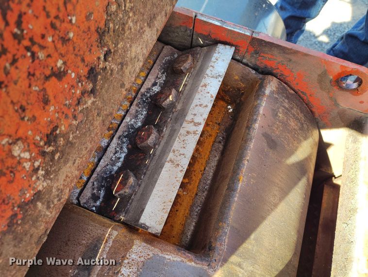 image for item EC8300 2020 Morbark Eeger Beever 1215 wood chipper