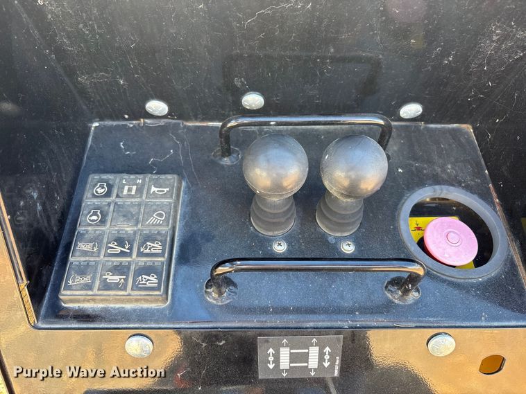 image for item EC8303 2016 Vermeer D23X30 directional boring unit