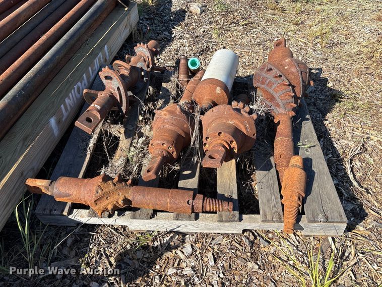 image for item EC8303 2016 Vermeer D23X30 directional boring unit