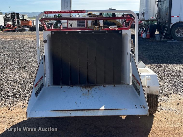 image for item EC8305 2016 Altec DSC6 wood chipper