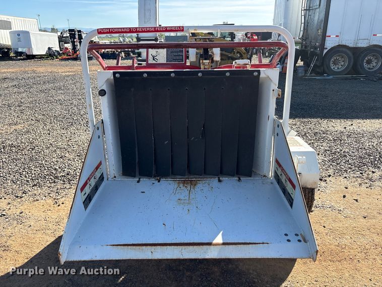 image for item EC8305 2016 Altec DSC6 wood chipper